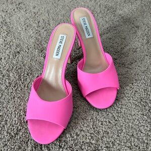 steve madden pink heels